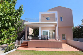 Toroneos Sea Front Villa